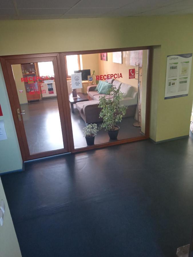 Apartman Zara Liptovsky Mikulas Bagian luar foto